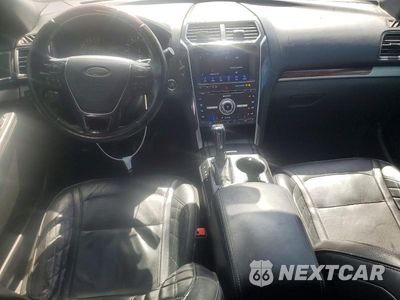 Zdjęcie 8 z 13 samochodu: 2017 FORD EXPLORER PLATINUM VIN:1FM5K8HT7HGB31292 - miniatura