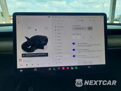 Zdjęcie 7 z 14 samochodu: 2022 TESLA MODEL Y VIN:7SAYGDEE1NF387017 - miniatura