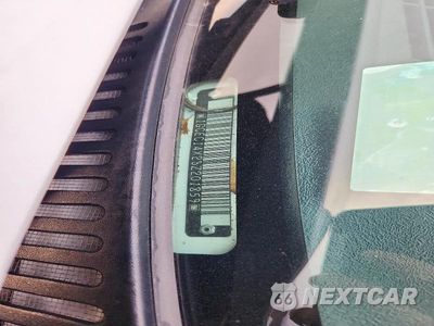 Zdjęcie 12 z 12 samochodu: 2003 CHEVROLET SILVERADO C1500 VIN:1GCEC14X23Z201859 - miniatura