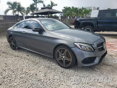 Czwarte zdjęcie samochodu z boku: 2017 MERCEDES-BENZ C 300 4MATIC VIN:WDDWJ4KB4HF406391 - miniatura