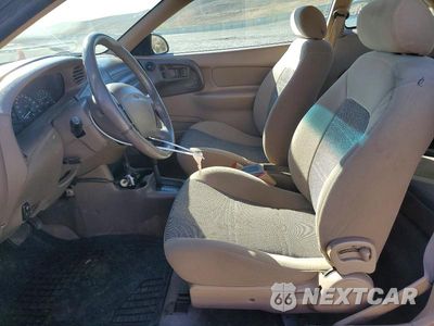 Zdjęcie 7 z 12 samochodu: 2000 FORD ESCORT ZX2 VIN:3FAKP1132YR196320 - miniatura