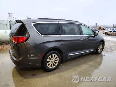 Trzecie zdjęcie samochodu z tyłu: 2017 CHRYSLER PACIFICA TOURING L VIN:2C4RC1BG6HR823726 - miniatura