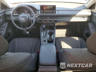 Zdjęcie 8 z 13 samochodu: 2025 HONDA ACCORD LX VIN:1HGCY1F2XSA002678 - miniatura