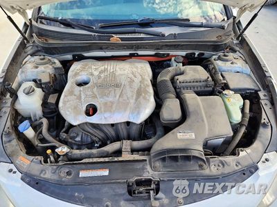 Zdjęcie 11 z 12 samochodu: 2014 HYUNDAI SONATA HYBRID VIN:KMHEC4A43EA117171 - miniatura