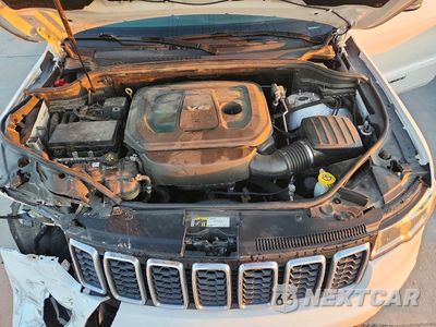 Zdjęcie 11 z 12 samochodu: 2018 JEEP GRAND CHEROKEE LIMITED VIN:1C4RJEBG3JC493491 - miniatura