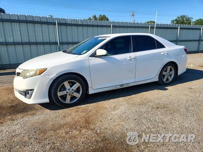 2014 TOYOTA CAMRY SE 4T1BF1FK4EU309116 - główne zdjęcie licytacji z USA - miniatura