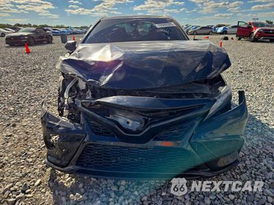 Piąte zdjęcie samochodu w środku: 2022 TOYOTA CAMRY SE VIN:4T1T11AKXNU668173 - miniatura