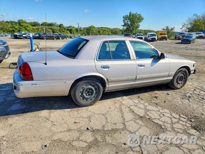 Trzecie zdjęcie samochodu z tyłu: 2005 MERCURY GRAND MARQUIS GS VIN:2MEFM74W95X614428 - miniatura