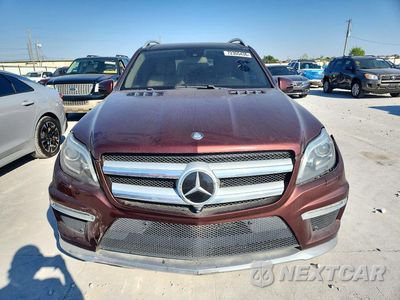Piąte zdjęcie samochodu w środku: 2013 MERCEDES-BENZ GL 550 4MATIC VIN:4JGDF7DE4DA223216 - miniatura