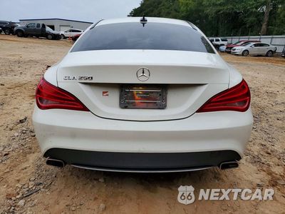 Zdjęcie 6 z 12 samochodu: 2014 MERCEDES-BENZ CLA 250 VIN:WDDSJ4EBXEN068703 - miniatura