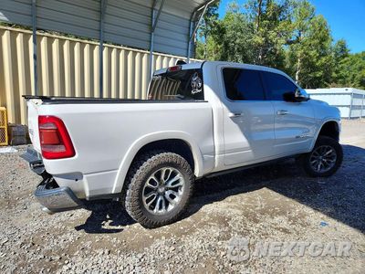 Trzecie zdjęcie samochodu z tyłu: 2019 RAM 1500 LONGHORN VIN:1C6RREKT6KN612184 - miniatura