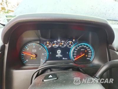 Zdjęcie 9 z 14 samochodu: 2020 CHEVROLET SUBURBAN K1500 PREMIER VIN:1GNSKJKJ2LR105404 - miniatura