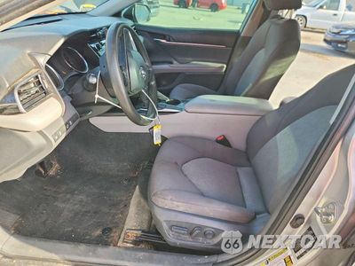 Zdjęcie 7 z 12 samochodu: 2020 TOYOTA CAMRY LE VIN:4T1C11AKXLU902664 - miniatura