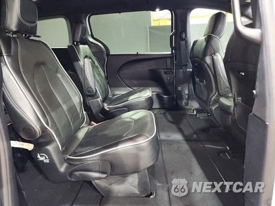 Zdjęcie 11 z 13 samochodu: 2026 CHRYSLER PACIFICA LIMITED VIN:2C4RC1GGXTR212373 - miniatura