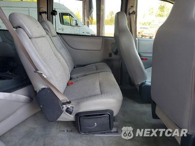 Zdjęcie 11 z 13 samochodu: 2003 CHEVROLET VENTURE VIN:1GNDU03E53D250934 - miniatura