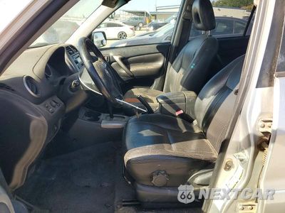 Zdjęcie 7 z 12 samochodu: 2005 TOYOTA RAV4 BASE VIN:JTEHD20V656033051 - miniatura