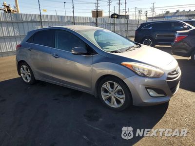 Czwarte zdjęcie samochodu z boku: 2014 HYUNDAI ELANTRA GT BASE VIN:KMHD35LH2EU194422 - miniatura
