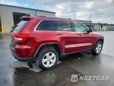 Trzecie zdjęcie samochodu z tyłu: 2013 JEEP GRAND CHEROKEE LAREDO VIN:1C4RJFAG8DC640576 - miniatura