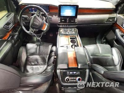 Zdjęcie 8 z 13 samochodu: 2018 LINCOLN NAVIGATOR L RESERVE VIN:5LMJJ3LT8JEL12427 - miniatura