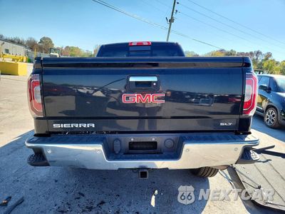 Zdjęcie 6 z 12 samochodu: 2018 GMC SIERRA K1500 SLT VIN:3GTU2NEJ3JG309081 - miniatura