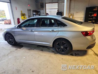 Drugie zdjęcie samochodu z przodu: 2022 VOLKSWAGEN JETTA SE VIN:3VW7M7BU0NM012727 - miniatura