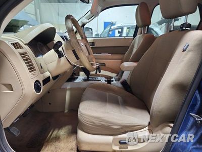 Zdjęcie 7 z 13 samochodu: 2010 FORD ESCAPE XLT VIN:1FMCU9D78AKA68917 - miniatura