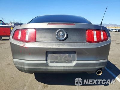 Zdjęcie 6 z 12 samochodu: 2010 FORD MUSTANG VIN:1ZVBP8AN5A5173270 - miniatura