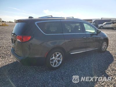 Trzecie zdjęcie samochodu z tyłu: 2018 CHRYSLER PACIFICA TOURING L PLUS VIN:2C4RC1EG0JR227352 - miniatura