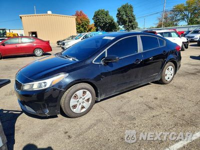 2018 KIA FORTE LX 3KPFL4A70JE247239 - główne zdjęcie licytacji z USA - miniatura