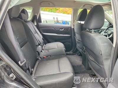 Zdjęcie 11 z 14 samochodu: 2019 NISSAN ROGUE SV VIN:KNMAT2MV4KP545013 - miniatura