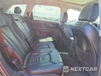 Zdjęcie 11 z 13 samochodu: 2017 AUDI Q7 PREMIUM PLUS VIN:WA1LAAF78HD003411 - miniatura