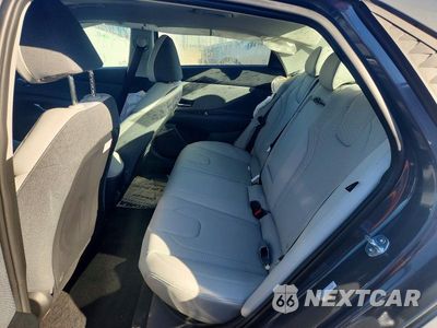 Zdjęcie 10 z 12 samochodu: 2025 HYUNDAI ELANTRA LIMITED VIN:KMHLP4DG4SU031105 - miniatura