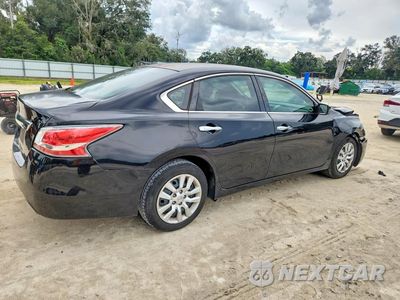 Trzecie zdjęcie samochodu z tyłu: 2015 NISSAN ALTIMA 2.5 S VIN:1N4AL3AP8FN314182 - miniatura