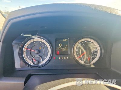 Zdjęcie 9 z 12 samochodu: 2016 RAM 1500 ST VIN:3C6JR6DG1GG163273 - miniatura