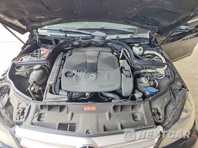 Zdjęcie 11 z 12 samochodu: 2013 MERCEDES-BENZ C 300 4MATIC VIN:WDDGF8AB7DR276727 - miniatura