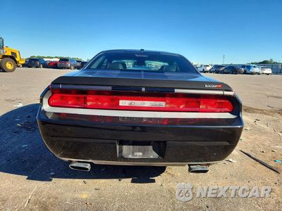Zdjęcie 6 z 12 samochodu: 2009 DODGE CHALLENGER SRT-8 VIN:2B3LJ74W79H569987 - miniatura