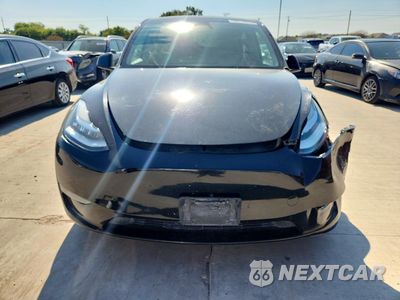 Piąte zdjęcie samochodu w środku: 2023 TESLA MODEL Y VIN:7SAYGDEE1PA147403 - miniatura