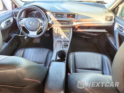 Zdjęcie 8 z 12 samochodu: 2013 LEXUS CT 200 VIN:JTHKD5BH6D2141452 - miniatura