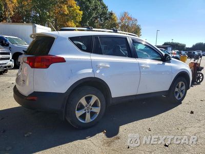 Trzecie zdjęcie samochodu z tyłu: 2015 TOYOTA RAV4 XLE VIN:2T3RFREV0FW393629 - miniatura