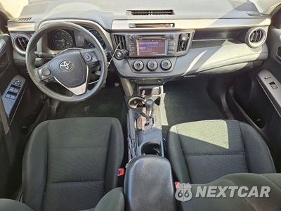 Zdjęcie 8 z 13 samochodu: 2018 TOYOTA RAV4 LE VIN:2T3ZFREV9JW464027 - miniatura