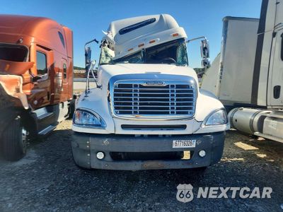 Piąte zdjęcie samochodu w środku: 2005 FREIGHTLINER COLUMBIA 120 SEMI TRUCK VIN:1FUJA6DE25LN39180 - miniatura