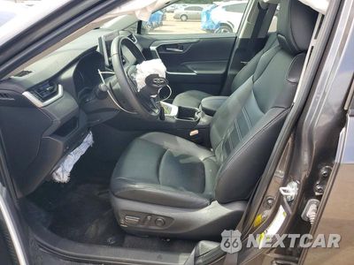 Zdjęcie 7 z 13 samochodu: 2024 TOYOTA RAV4 XLE PREMIUM VIN:4T3B6RFV0RU158605 - miniatura