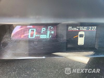 Zdjęcie 9 z 12 samochodu: 2014 TOYOTA PRIUS C ONE VIN:JTDKDTB34E1574608 - miniatura