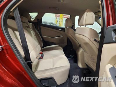 Zdjęcie 11 z 14 samochodu: 2018 HYUNDAI TUCSON SEL VIN:KM8J3CA46JU823746 - miniatura