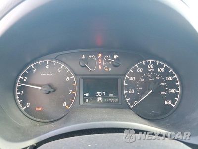 Zdjęcie 9 z 12 samochodu: 2014 NISSAN SENTRA S VIN:3N1AB7AP8EY202510 - miniatura