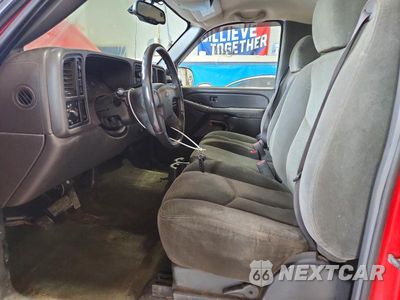Zdjęcie 7 z 12 samochodu: 2004 CHEVROLET SILVERADO K1500 VIN:1GCEK14T34Z290391 - miniatura