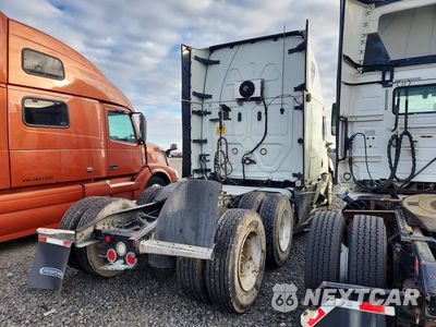 Trzecie zdjęcie samochodu z tyłu: 2020 FREIGHTLINER CASCADIA 126 SEMI TRUCK VIN:3AKJHHDR3LSLK2765 - miniatura