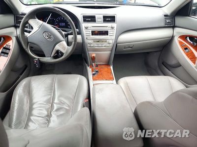 Zdjęcie 8 z 13 samochodu: 2011 TOYOTA CAMRY XLE V6 VIN:4T1BK3EKXBU616004 - miniatura