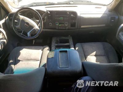 Zdjęcie 8 z 12 samochodu: 2007 GMC NEW SIERRA K1500 VIN:1GTEK19J47Z625315 - miniatura
