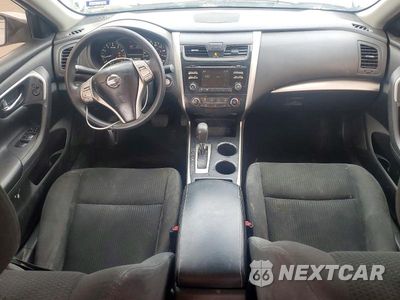 Zdjęcie 8 z 12 samochodu: 2015 NISSAN ALTIMA 2.5 S VIN:1N4AL3AP3FC477947 - miniatura